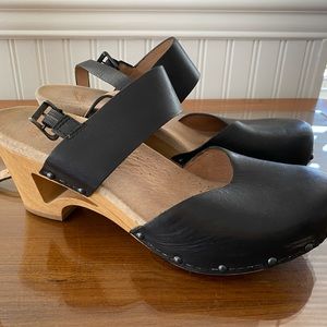 KORK-EASE CLOGS